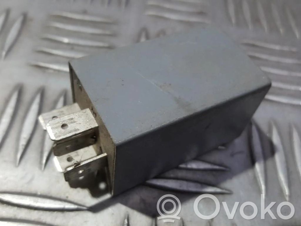 Otros relés   88AG18C641AA,68125,68125,88AG18C641AA