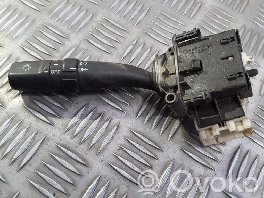 Toyota Avensis Verso Manetă semnalizator