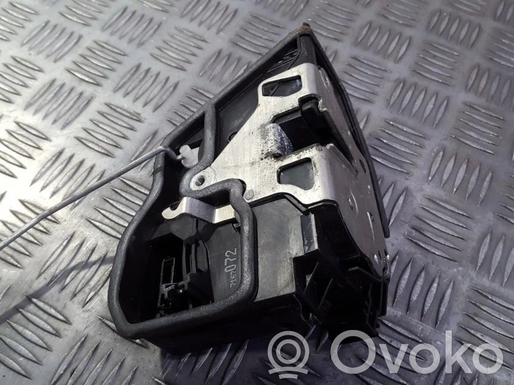 Serrure de porte avant   7167072,7167072