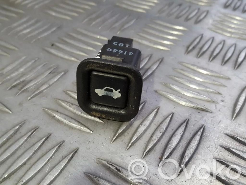Chrysler Voyager Interruptor para abrir la puerta trasera