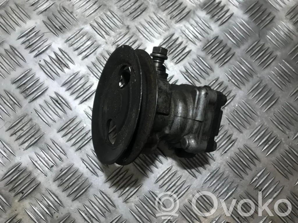 Mitsubishi Galant Ohjaustehostimen pumppu 