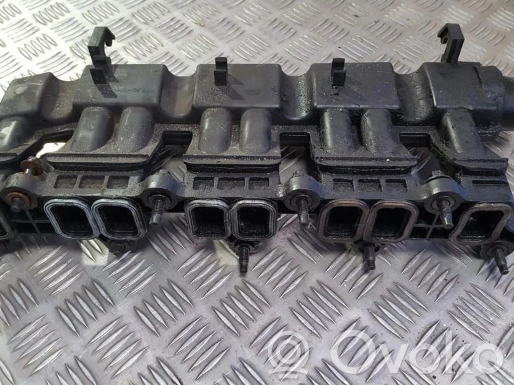 Ford Mondeo Mk III Galerie admisie 
