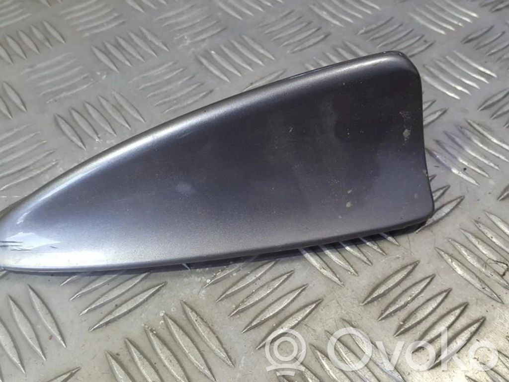 BMW 7 E65 E66 Abdeckung GPS Dachantenne 