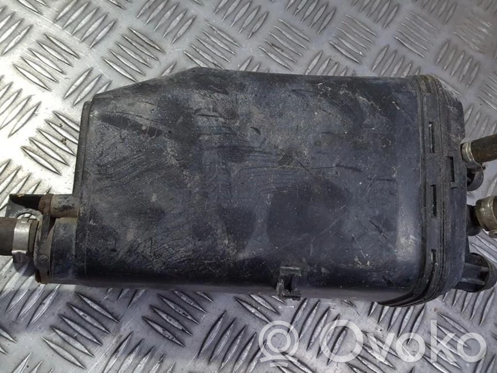 Audi A8 S8 D2 4D Cartouche de vapeur de carburant pour filtre à charbon actif