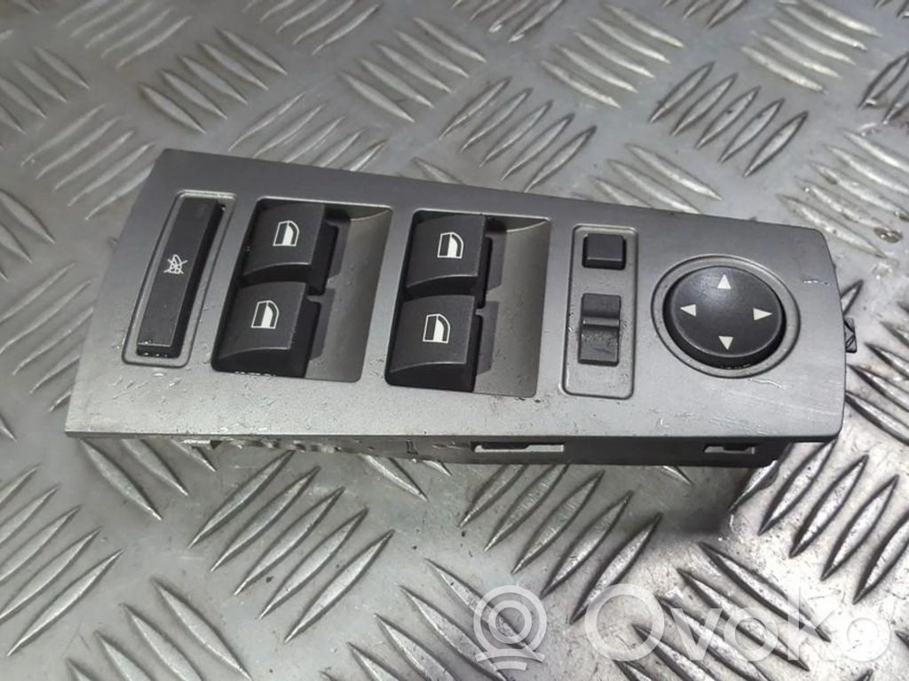 Electric window control switch   6943055,E0200254,6943055,E0200254