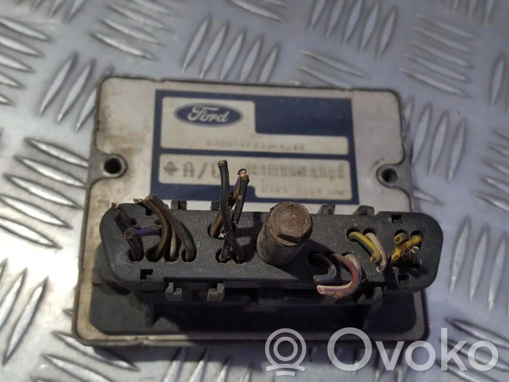 Ford Mondeo MK I Engine control unit/module 