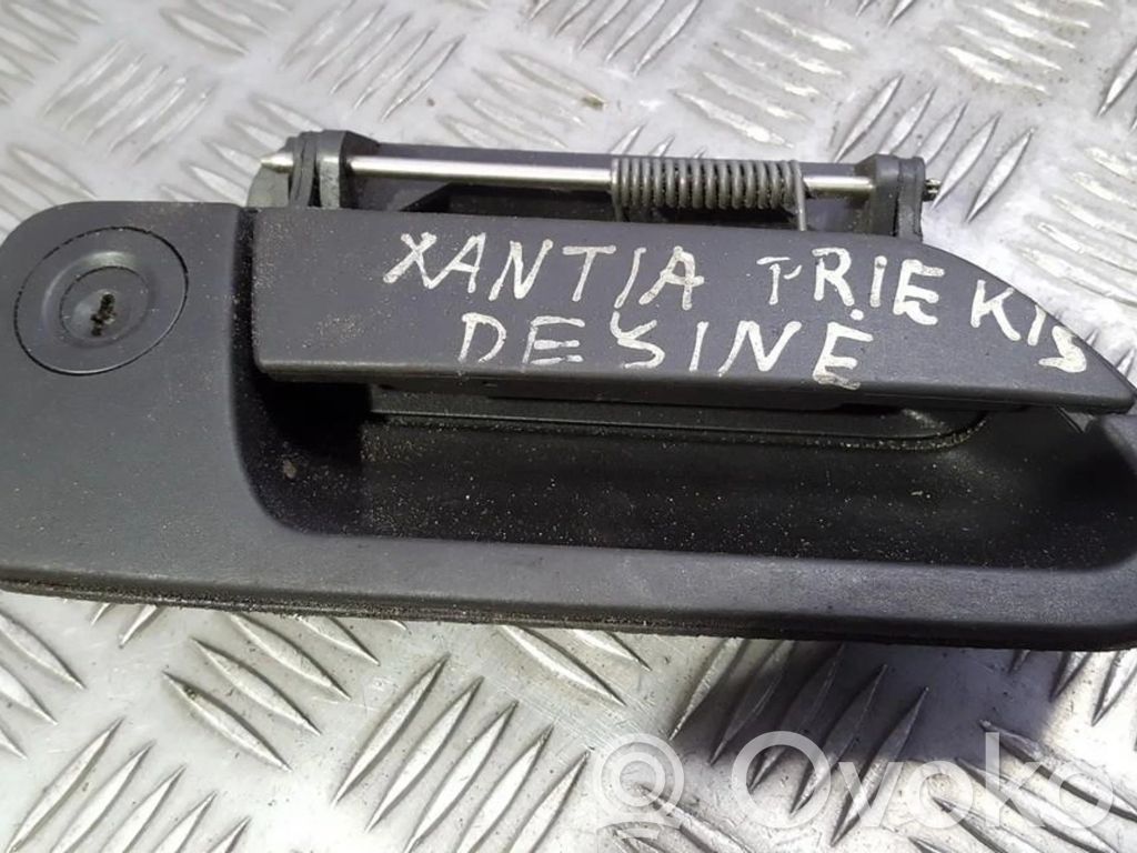 Citroen Xantia Manecilla externa puerta delantera 