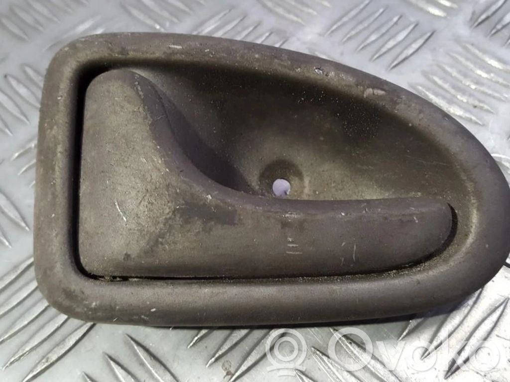 Manecilla interna puerta delantera   8200028994,99035201,8200028994,99035201