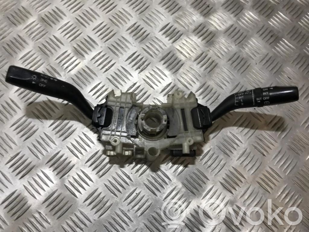 Mazda 626 Leva/interruttore dell’indicatore di direzione e tergicristallo