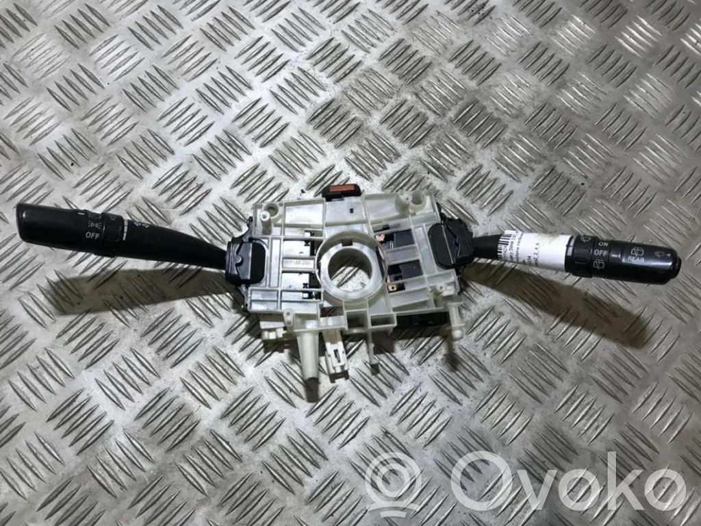 Subaru Legacy Wiper turn signal indicator stalk/switch 