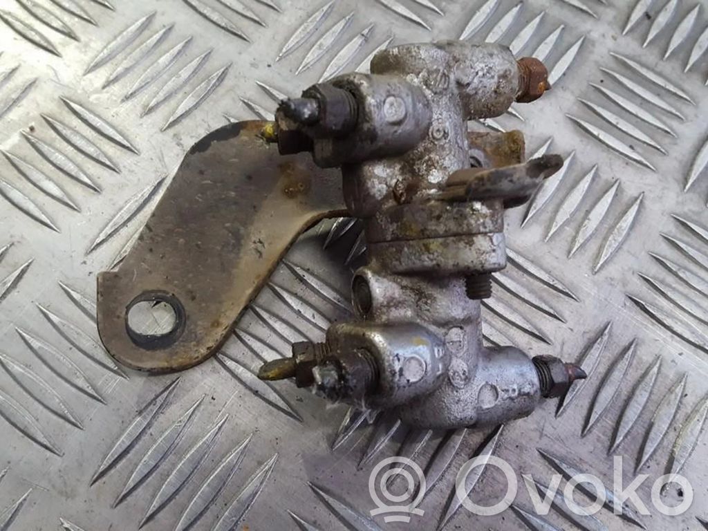 Honda Accord Air suspension compressor 