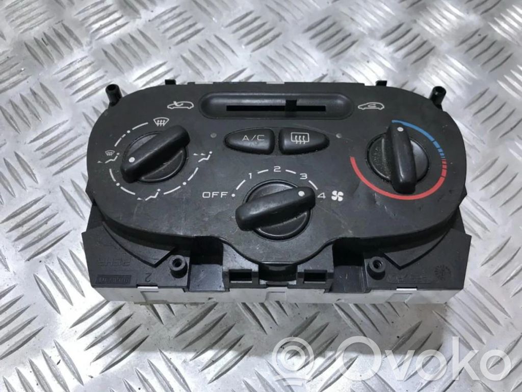 Panel klimatyzacji   85858,BEHR85858,85858,BEHR85858