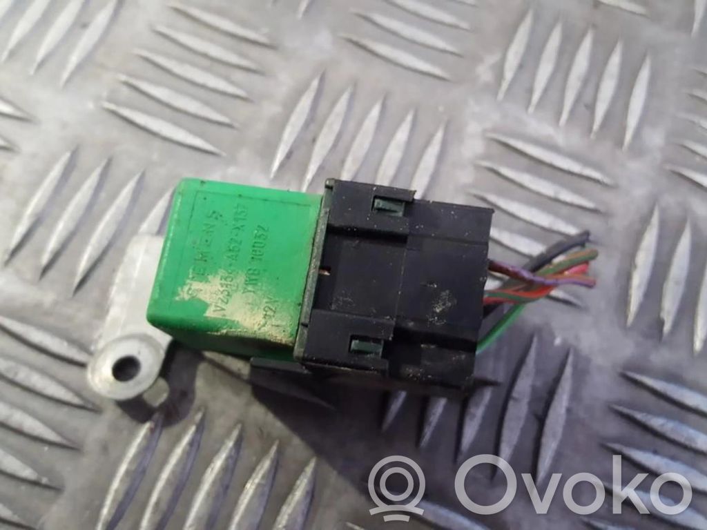 Muu rele   YWB10032,V23134A52X137,V23134A52X137,YWB10032