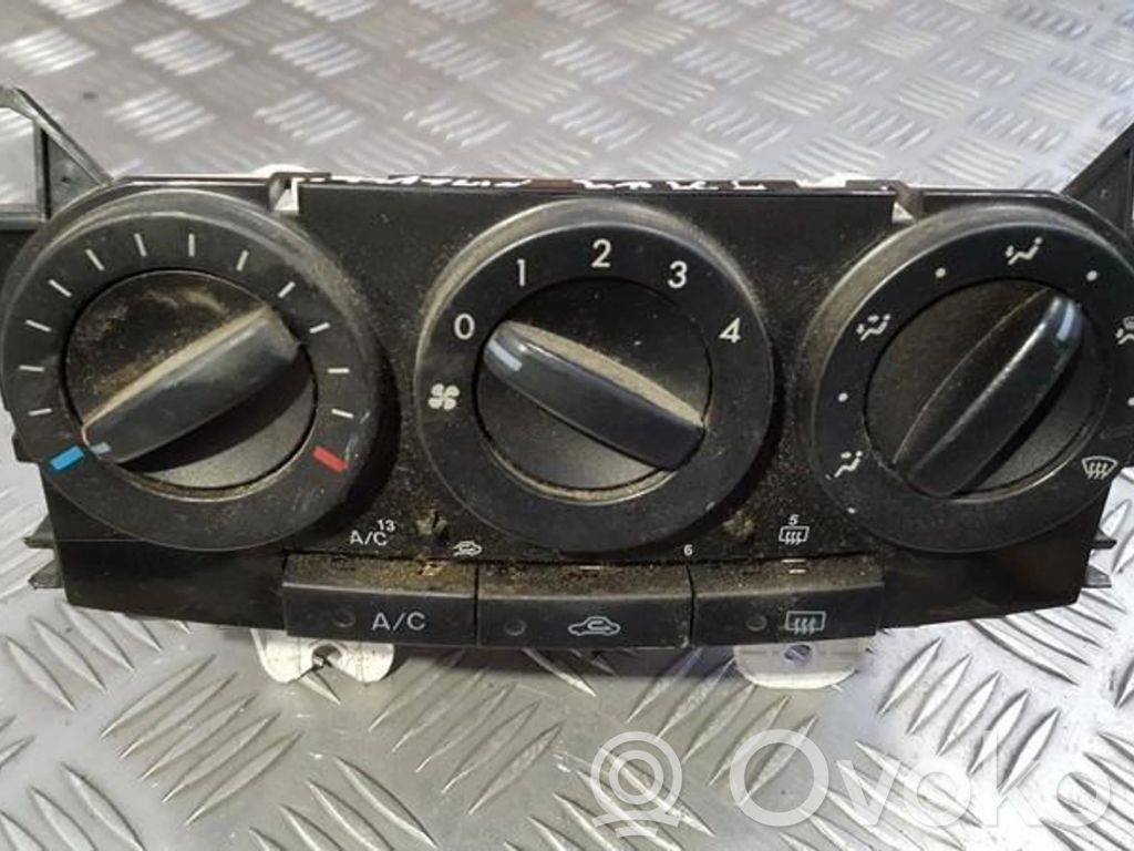 Mazda 5 Climate control unit 