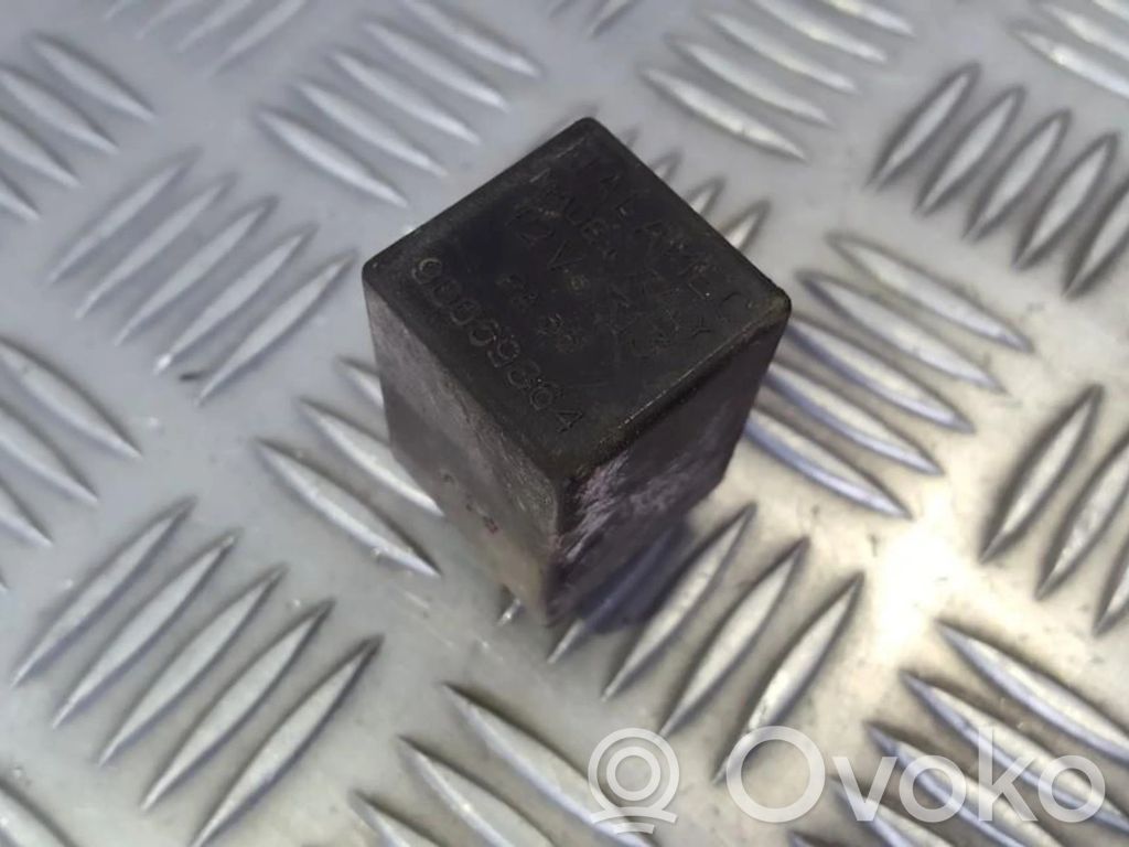 Otros relés   90069864,12V313,12V313,90069864