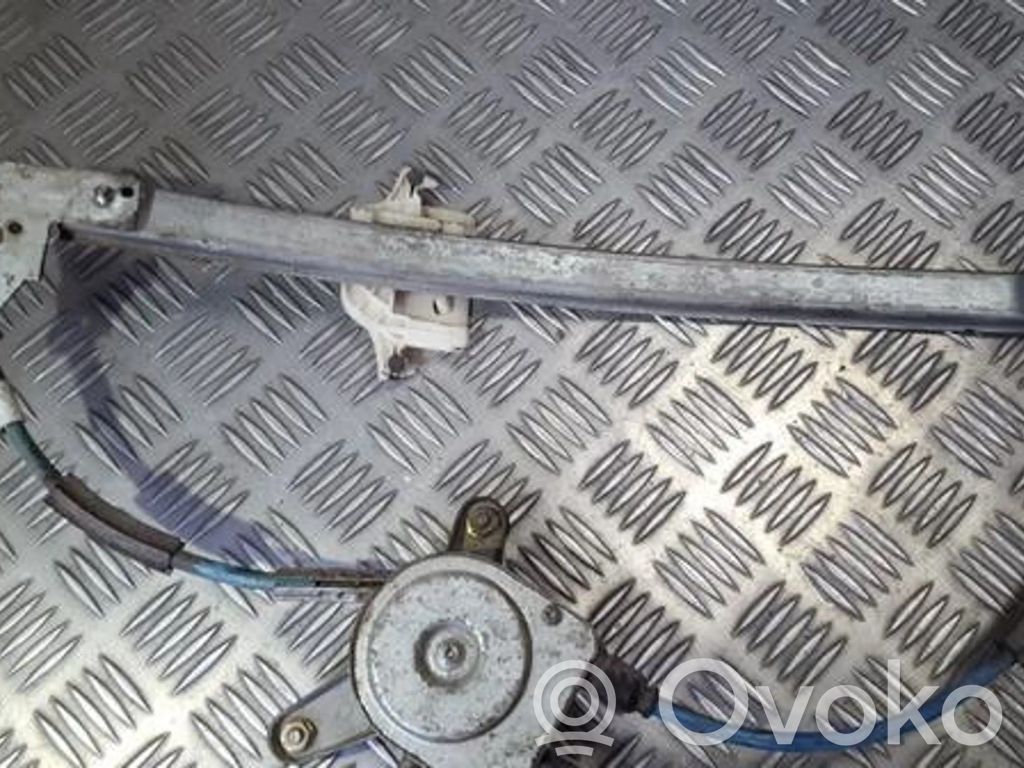 Regulador con motor de la ventanilla de la puerta corredera