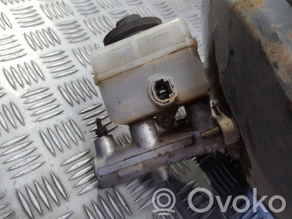 Toyota Corolla E110 Pääjarrusylinteri 