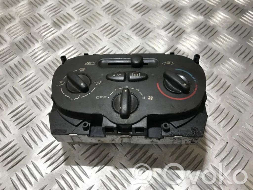 Peugeot 206 Unitate control climatizare 