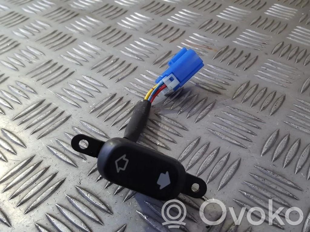 Nissan Primera Comutator comandă geamuri electrice 