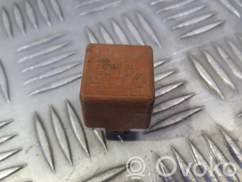 Otros relés   12V2515A,12V2515A