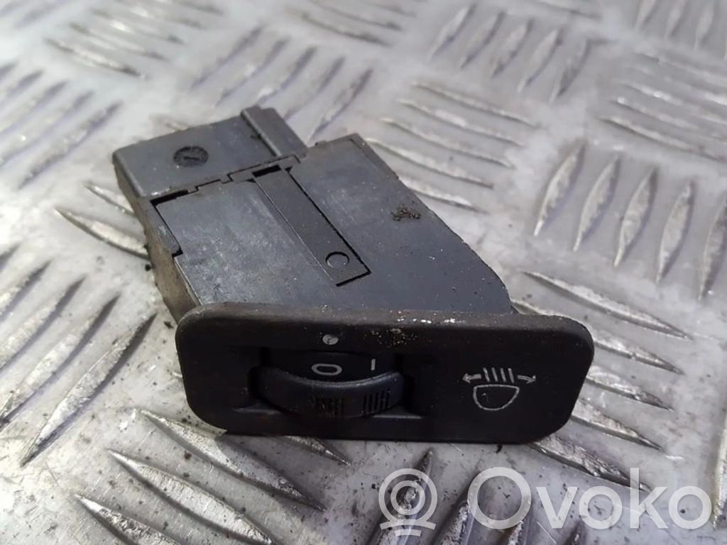 Peugeot 206 Bouton commande réglage hauteur de phares 