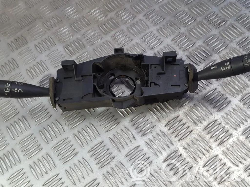 Peugeot 206 Commodo, commande essuie-glace/phare 