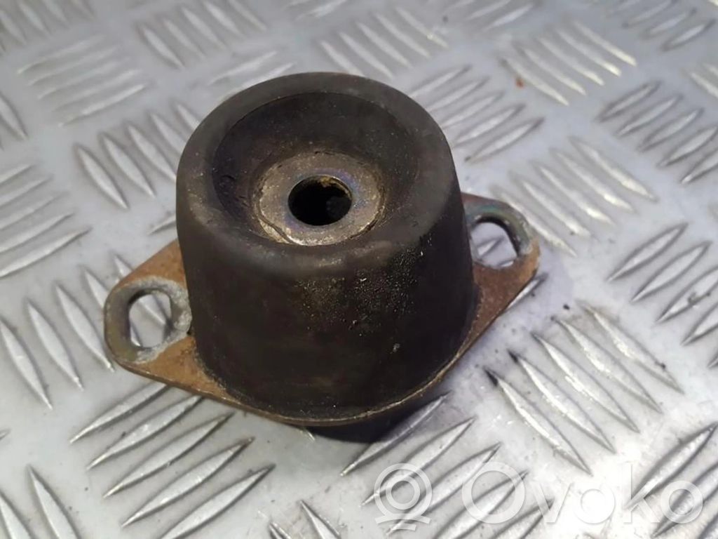 Peugeot 206 Supporto di montaggio del motore 