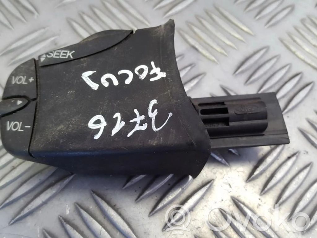 Ford Focus Comutator/buton multifuncțional 