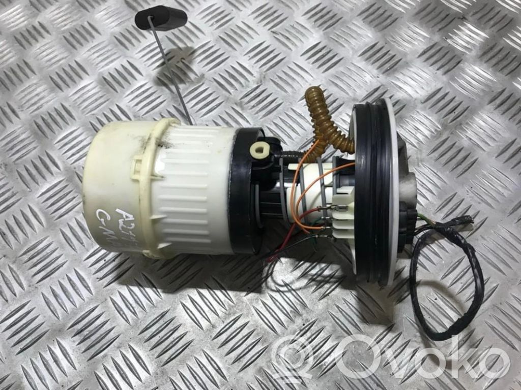 Polttoainesäiliön pumppu   3M519H307,3M519H307,3M519H307,3M519H307,P0021922A