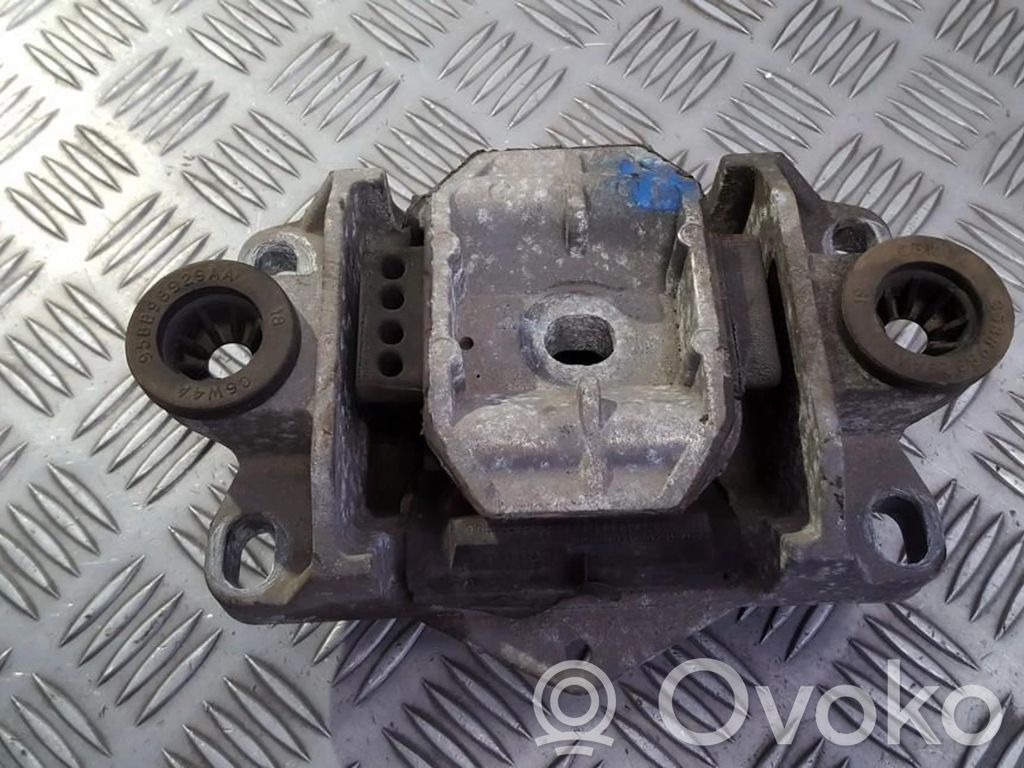 Ford Mondeo Mk III Supporto di montaggio del motore