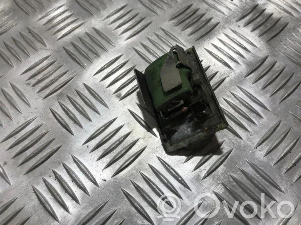 Volkswagen Golf II Motor aerotermă/rezistor ventilator 