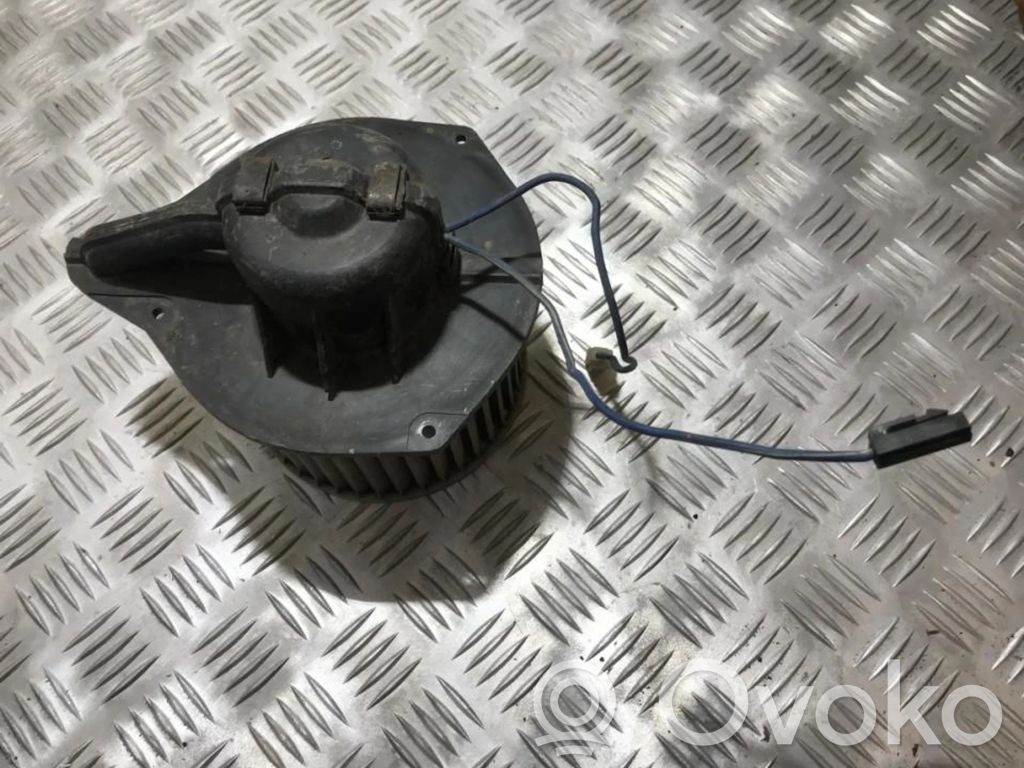 Mazā radiatora ventilators