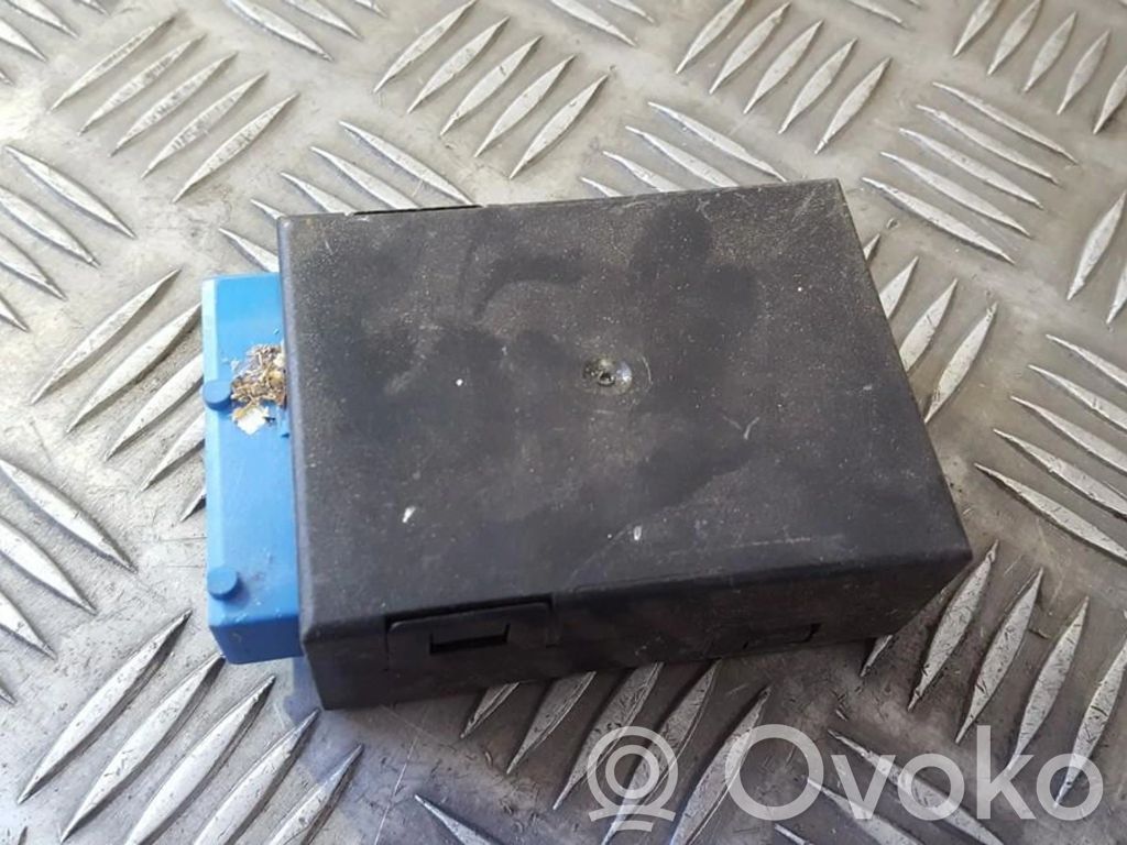 BMW 3 E36 Releu ștergătoare 