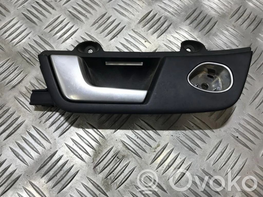 Audi A4 S4 B6 8E 8H Etuoven sisäkahva 