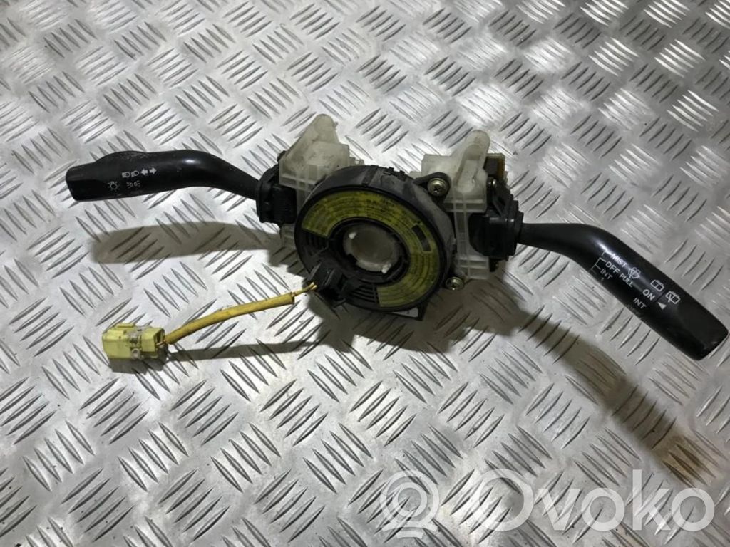 Mazda Premacy Leva/interruttore dell’indicatore di direzione e tergicristallo