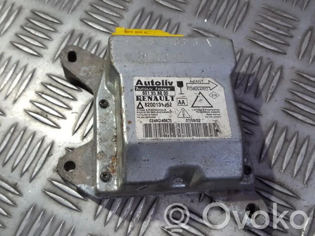 Centralina/modulo airbag   601958800,8200138952,601958800,8200138952