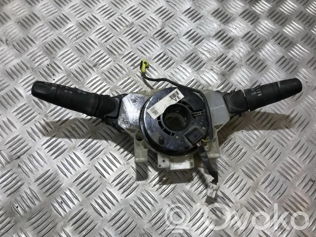Nissan Primera Leva/interruttore dell’indicatore di direzione e tergicristallo 