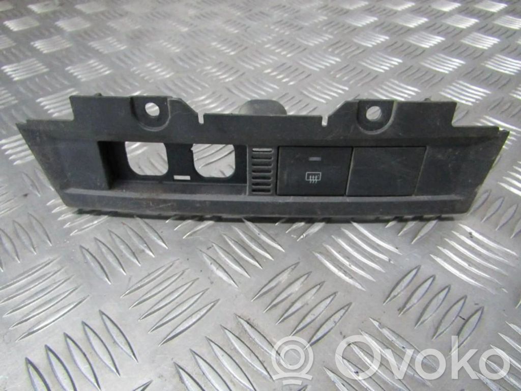 Ford Focus Interruptor de la calefacción de la luna/parabrisas