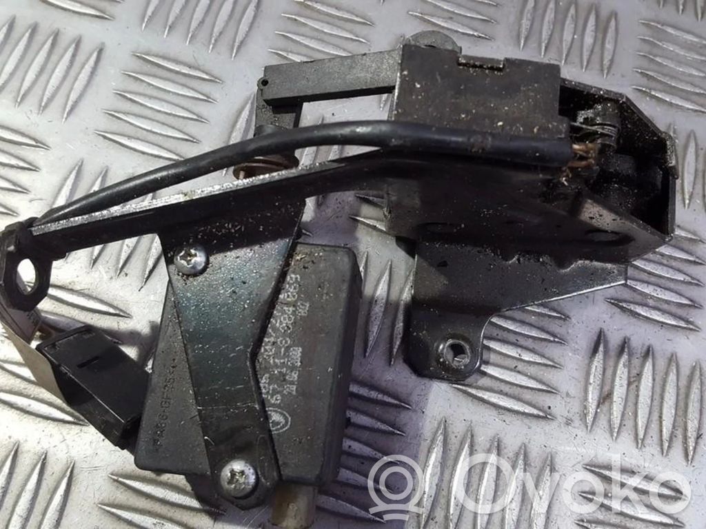 BMW 5 E39 Blocco/chiusura/serratura del portellone posteriore/bagagliaio