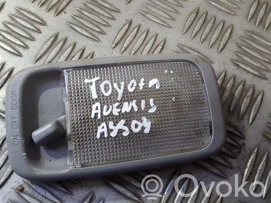 Toyota Avensis T220 Lampă scaun spate 