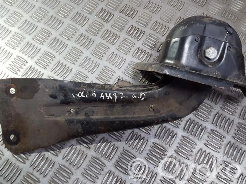Volkswagen Golf V Braccio di controllo sospensione posteriore superiore/braccio oscillante