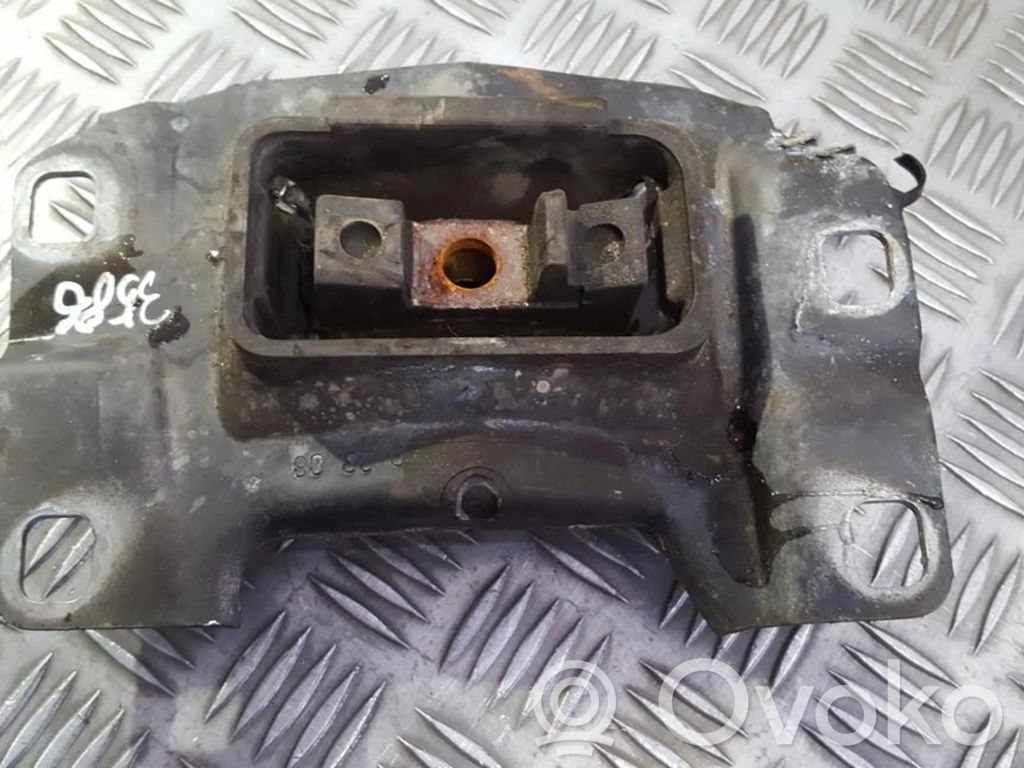 Ford Focus Dzinēja spilvens 