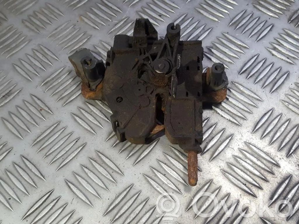 Serrure de capot   XS4116700,XS4116700,U67KAXS4116700,U67KAXS4116700,XS4116700,XS4116700