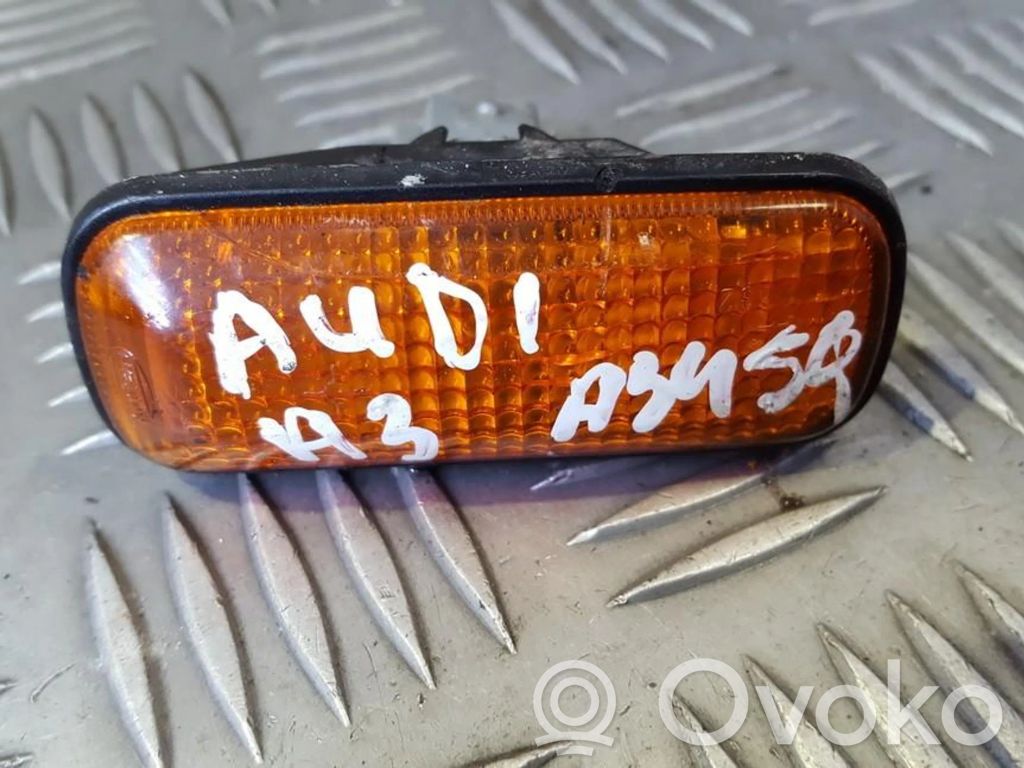 Honda Civic Front fender indicator light 