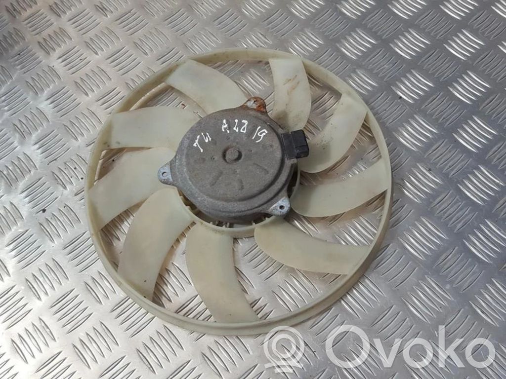 Volkswagen Transporter - Caravelle T4 Convogliatore ventilatore raffreddamento del radiatore 