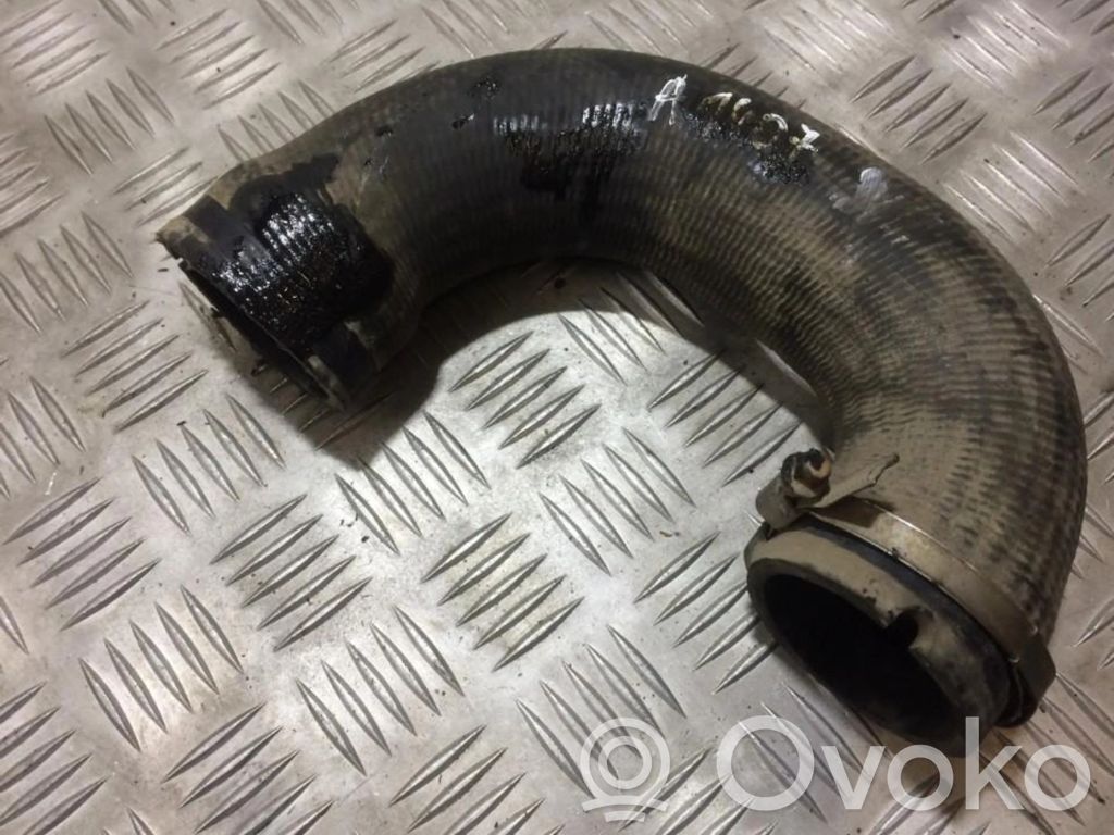 Opel Vectra C Furtun/conductă intercooler 