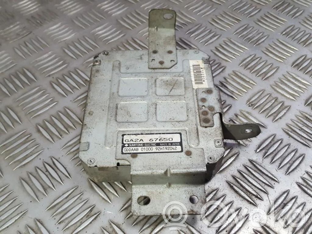 Moottorin ohjainlaite/moduuli   GA2A67650,92H192042,92H192042,GA2A67650