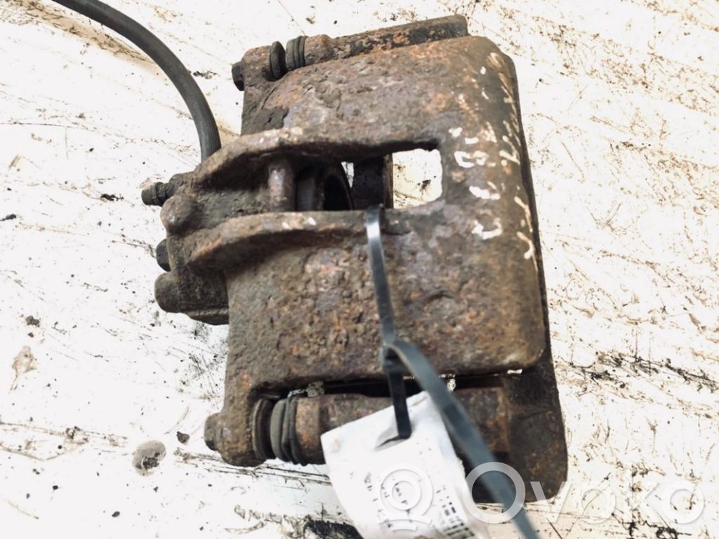 Étrier de frein avant