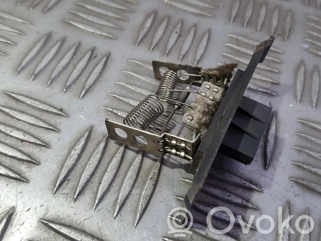 Suzuki Swift I Motor aerotermă/rezistor ventilator 