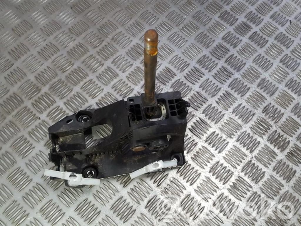 Toyota Avensis T270 Selector de viteze/schimbător de viteze (interior) 